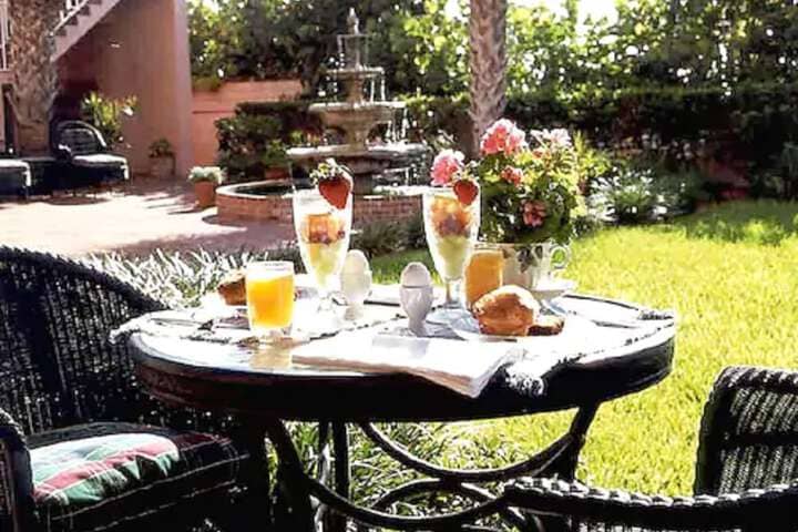 Breakfast/Coffee Service 16 of 24